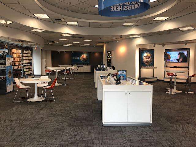 AT&T Store | 17500 Bloomfield Ave Suite A, Cerritos, CA 90703, USA | Phone: (562) 402-2417