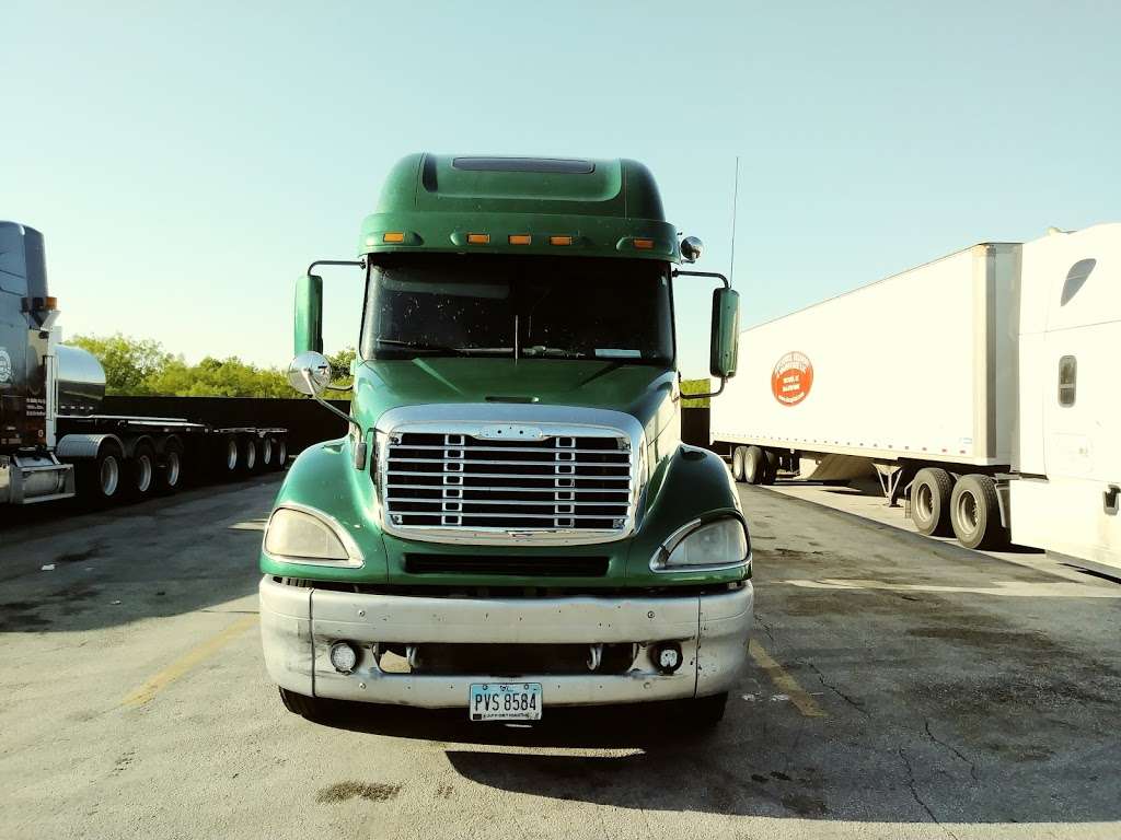 Beemac Trucking | 936 E Navigation Blvd, Houston, TX 77012, USA | Phone: (832) 831-8108