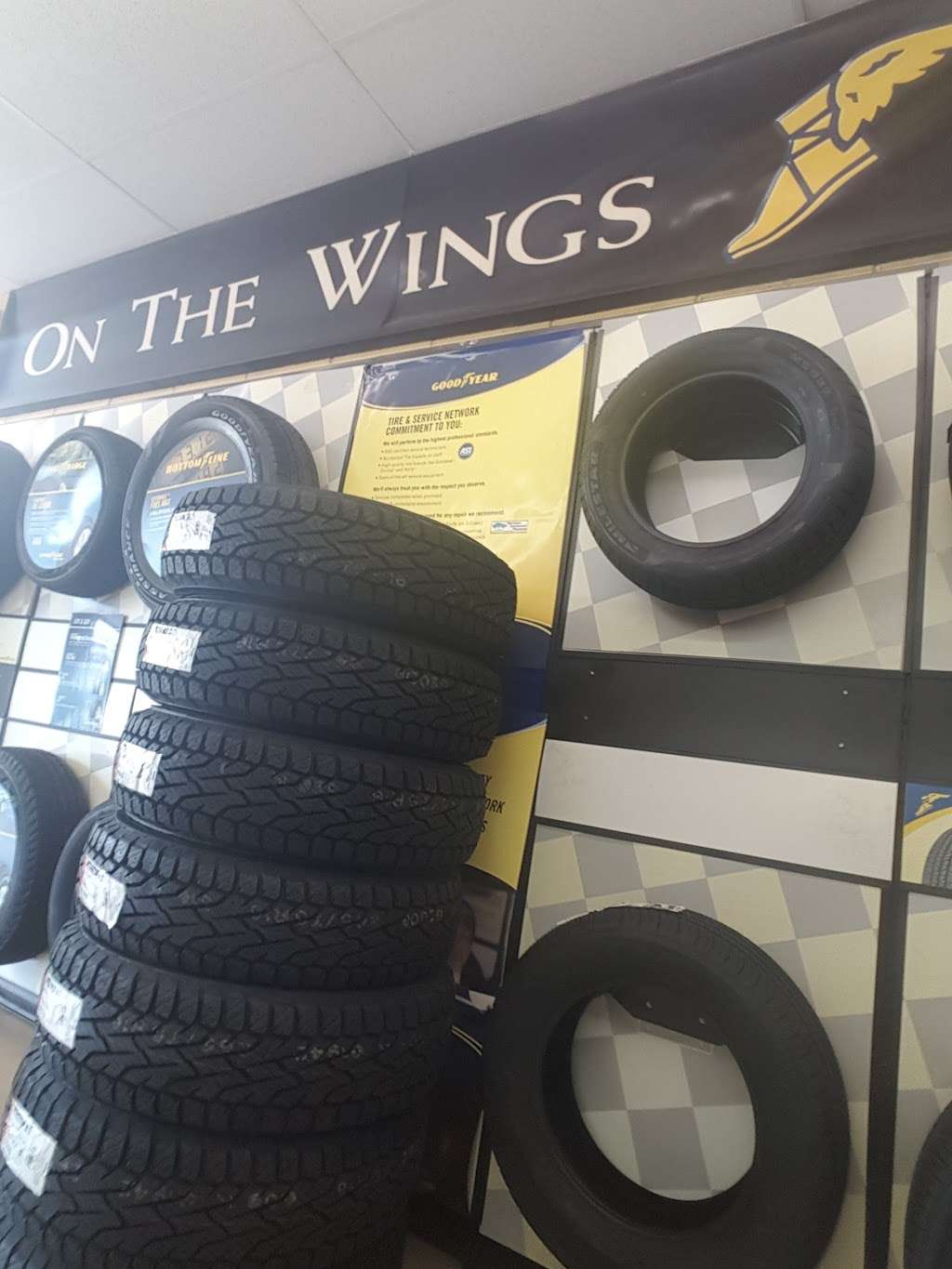 Levin Tire & Service Center, Hobart | 1997 E 37th Ave, Hobart, IN 46342, USA | Phone: (219) 947-2574