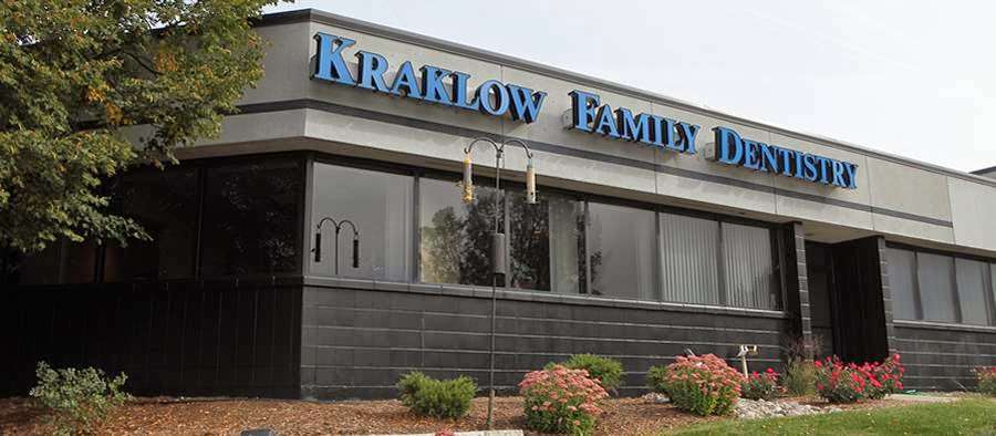 Kraklow Family Dentistry: Kraklow Thomas J DDS | 1507 E Sunset Dr, Waukesha, WI 53189, USA | Phone: (262) 547-4433