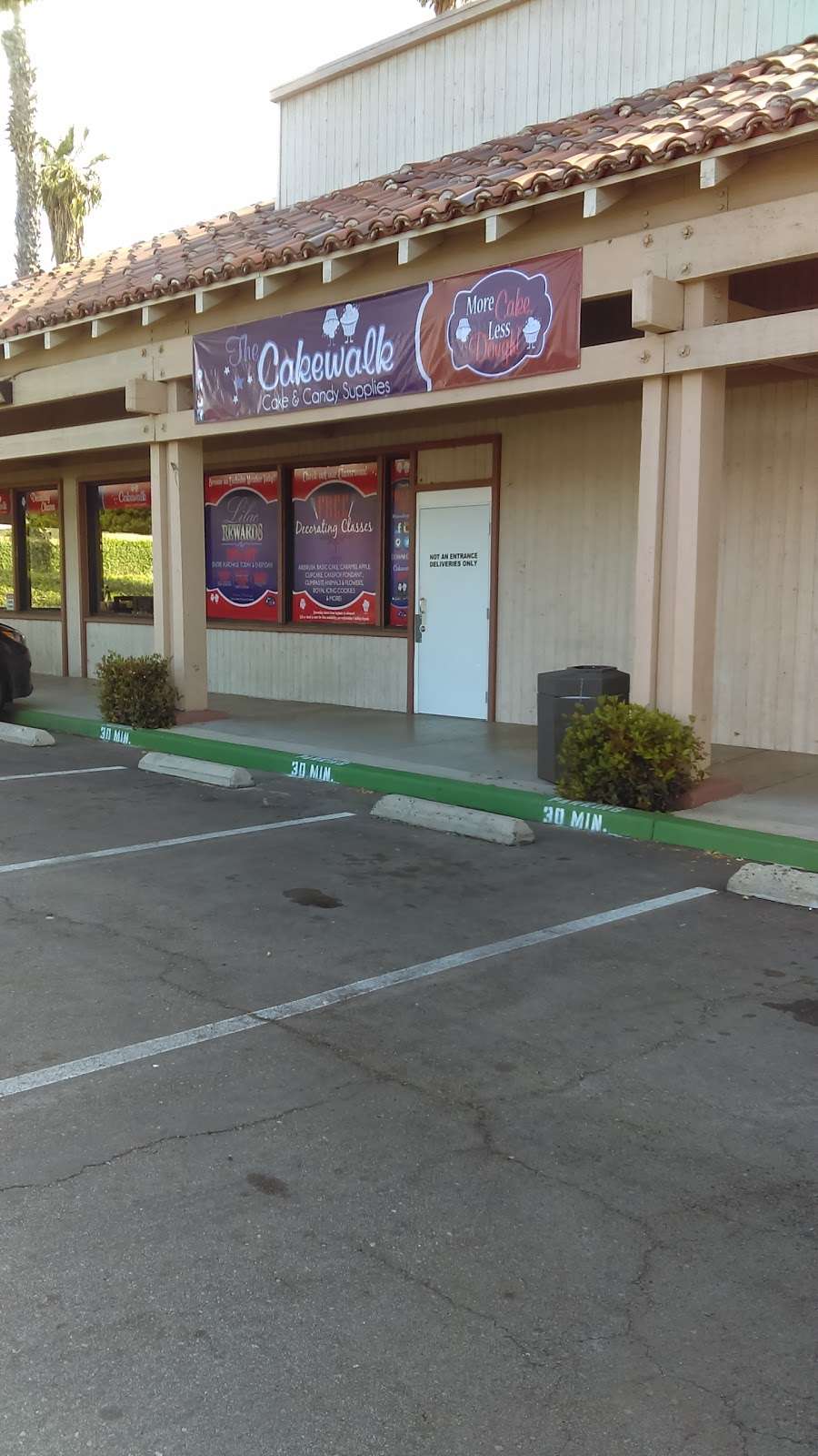 The Cakewalk Cake and Candy Supplies | 2915 Van Buren Blvd J1, Riverside, CA 92503, USA | Phone: (951) 772-0123