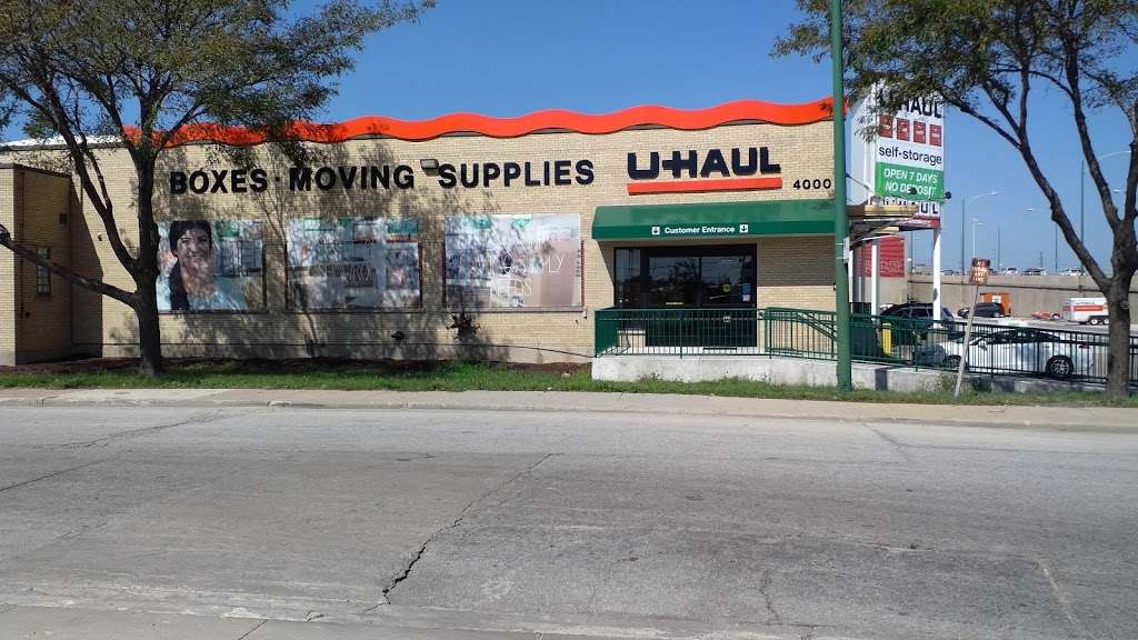 U-Haul Moving & Storage of Archer Heights | 4000 W 40th St, Chicago, IL 60632, USA | Phone: (773) 521-1796