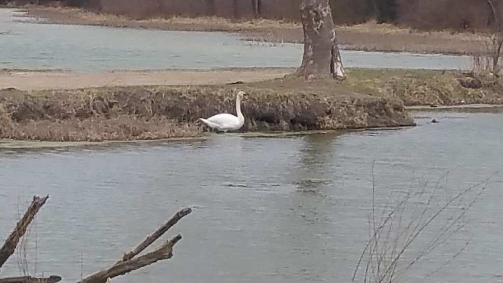 Douglas State Fishing Lake | Baldwin City, KS 66006, USA