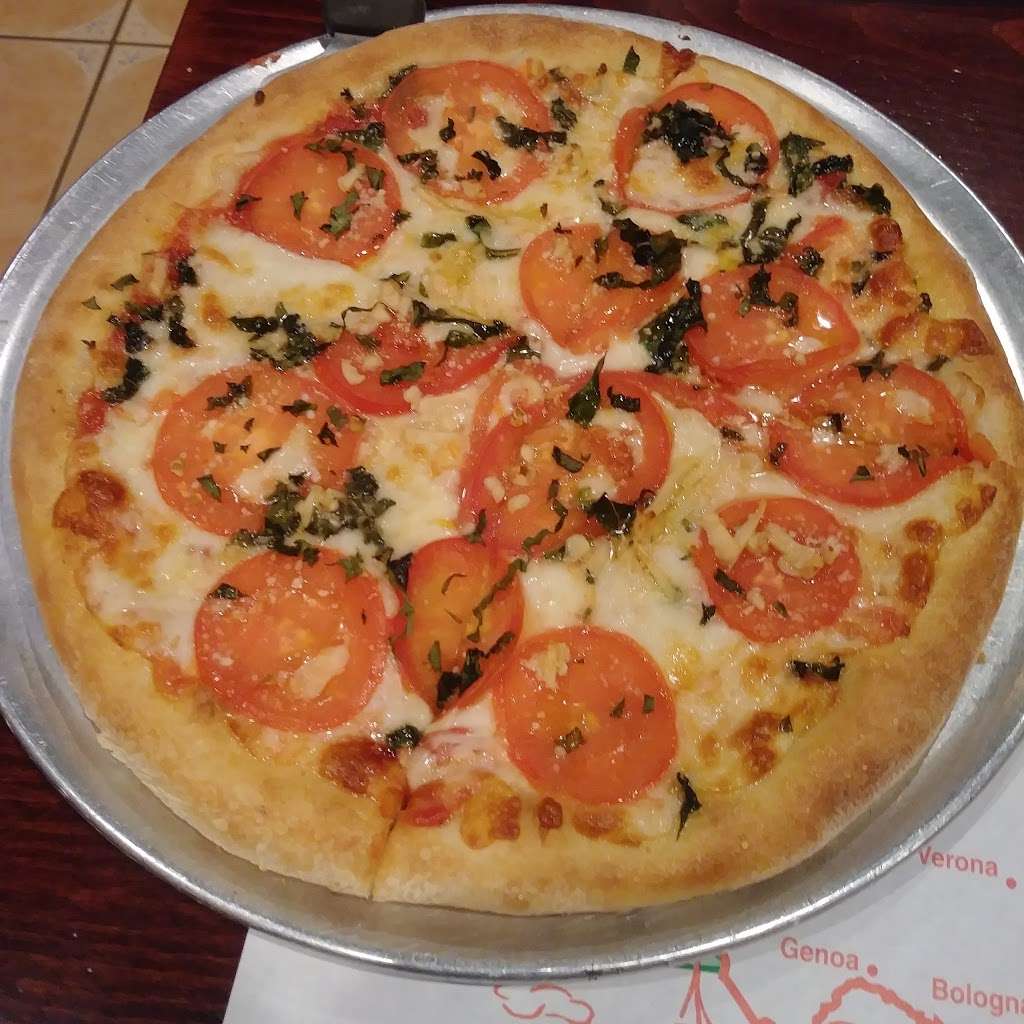Goodfellas Pizzeria & Italian Restaurant | 2955 Enterprise Rd, DeBary, FL 32713 | Phone: (386) 668-9199
