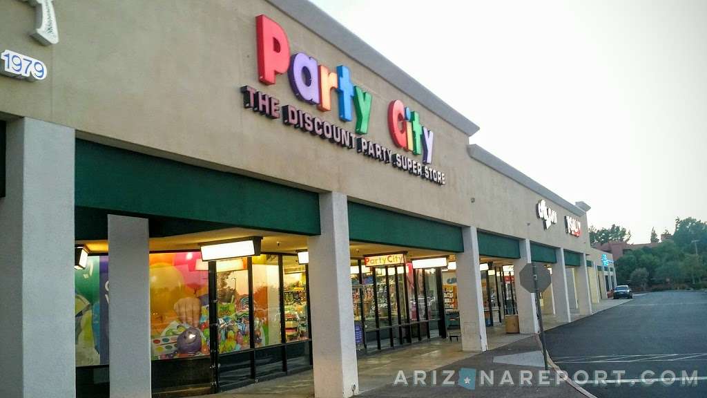 Party City | Village Square Center, 4533, E Cactus Rd, Phoenix, AZ 85032, USA | Phone: (602) 482-6709