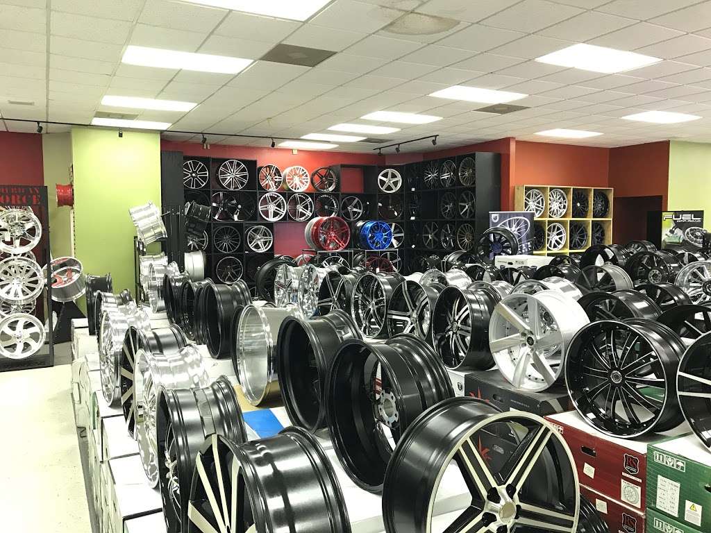 Tire & Wheel Mart | 9920 Farm to Market 1960 Rd W, Houston, TX 77070, USA | Phone: (281) 970-1800