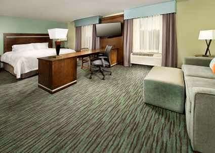 Hampton Inn & Suites Schererville | 1904 US-41, Schererville, IN 46375 | Phone: (219) 440-7591