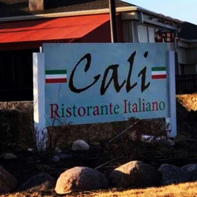 Cali Ristorante Italiano | 10 W Evergreen Pkwy, Elkhorn, WI 53121, USA | Phone: (262) 723-1430