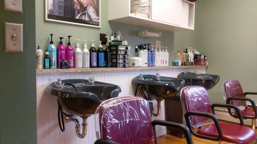 Karen Martin Family Hair Salon | 8832, 2035 Wayne Rd, Chambersburg, PA 17202, USA | Phone: (717) 264-5111