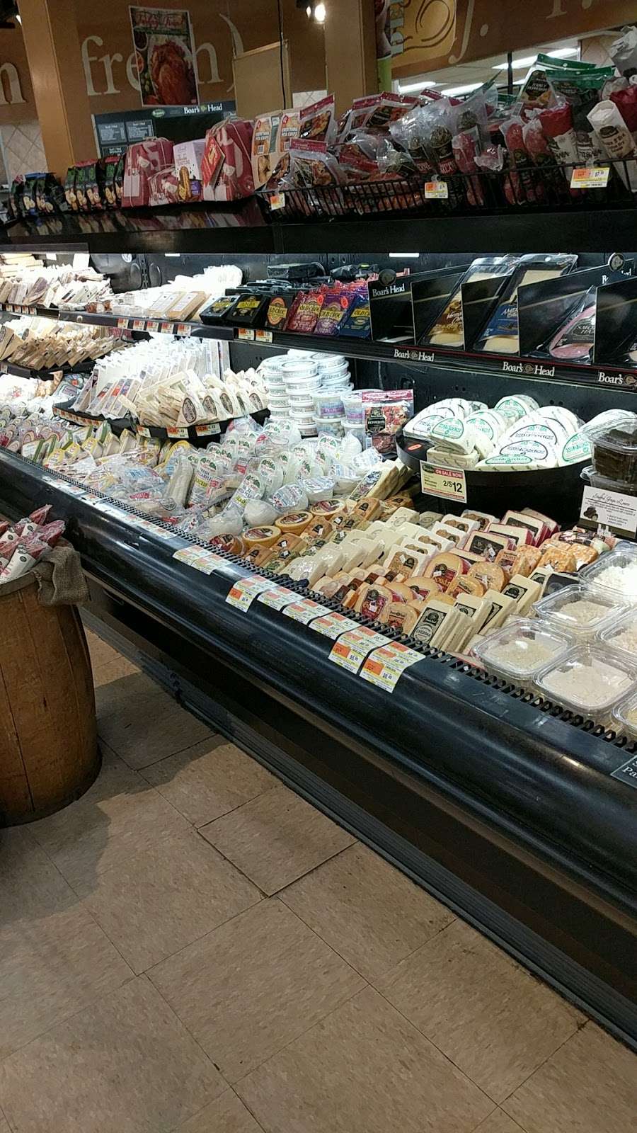 Brigidos Fresh Market | 900 Victory Hwy, North Smithfield, RI 02896 | Phone: (401) 762-1020