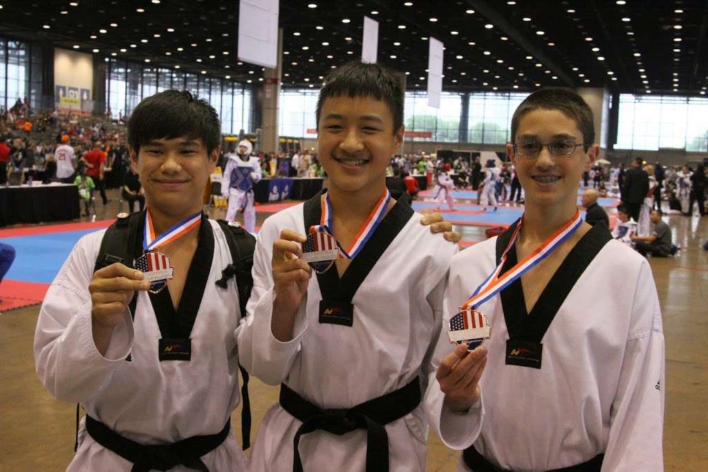 American Martial Arts Academy - Naperville | 1020 104th St #104, Naperville, IL 60564, USA | Phone: (630) 369-8879