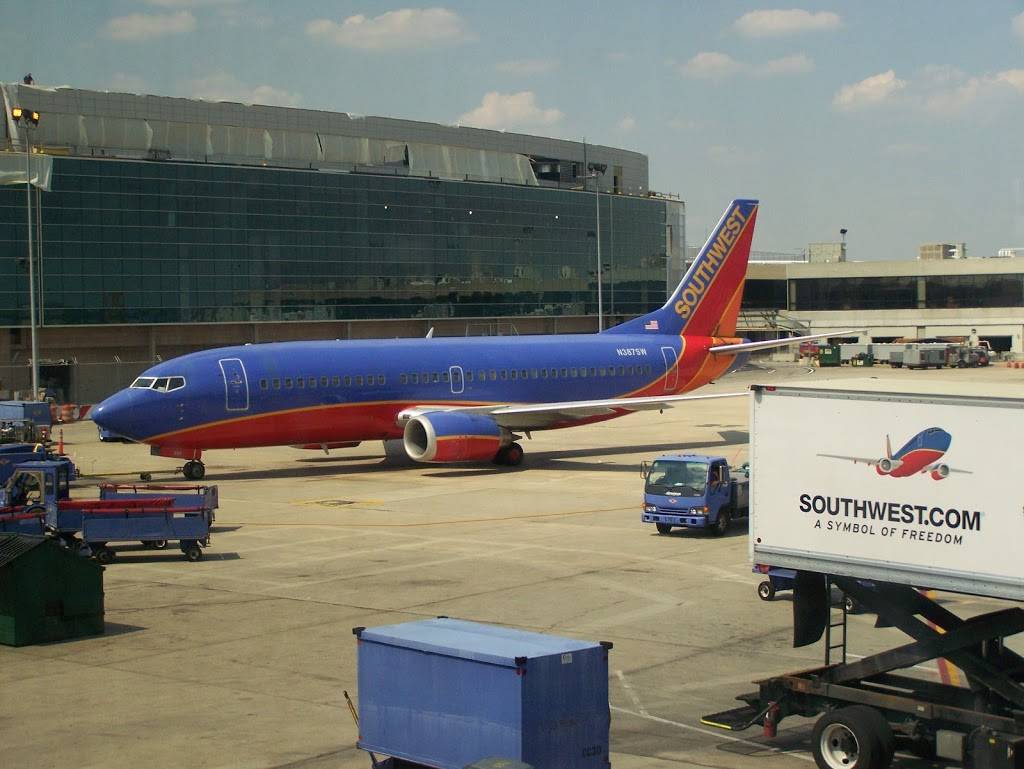 Southwest Airlines | 8500 Essington Ave D11, Philadelphia, PA 19153 | Phone: (888) 405-4318