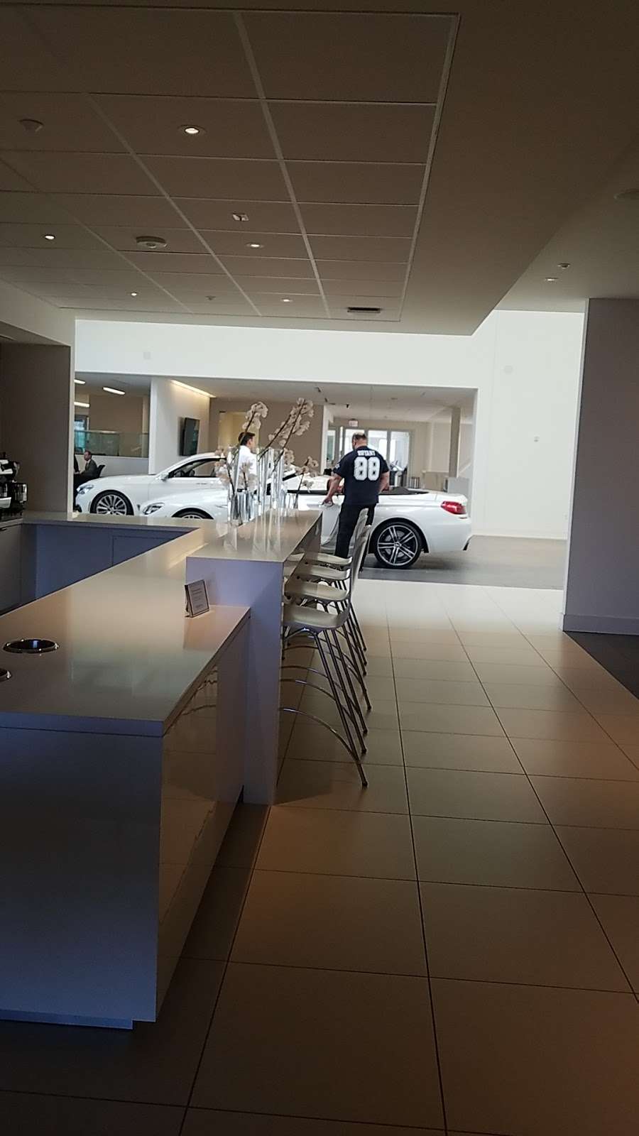 Sewell BMW of Grapevine | 1111 E State Hwy 114, Grapevine, TX 76051, USA | Phone: (817) 912-4500