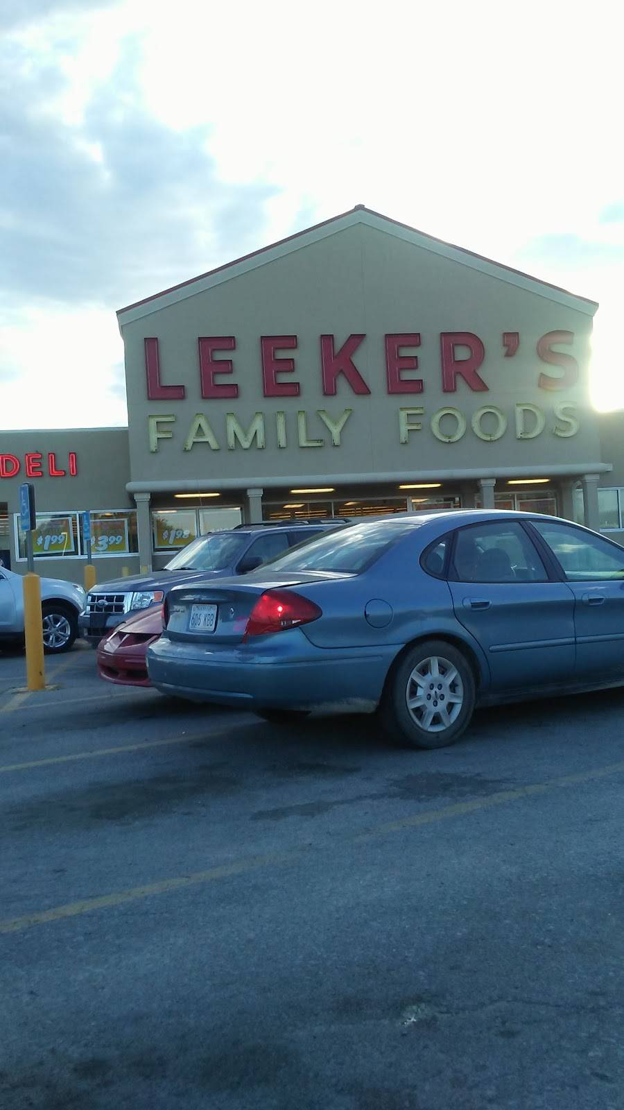 Leekers Family Foods | 6223 N Broadway, Wichita, KS 67219, USA | Phone: (316) 744-1223