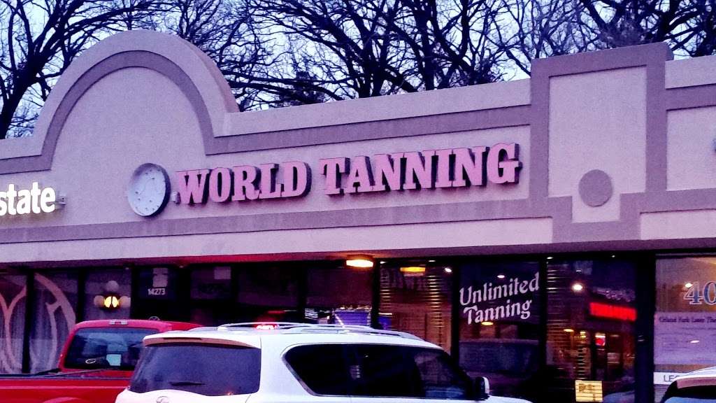 World Tanning & Spa | 14275 Wolf Rd, Orland Park, IL 60467, USA | Phone: (708) 226-6870