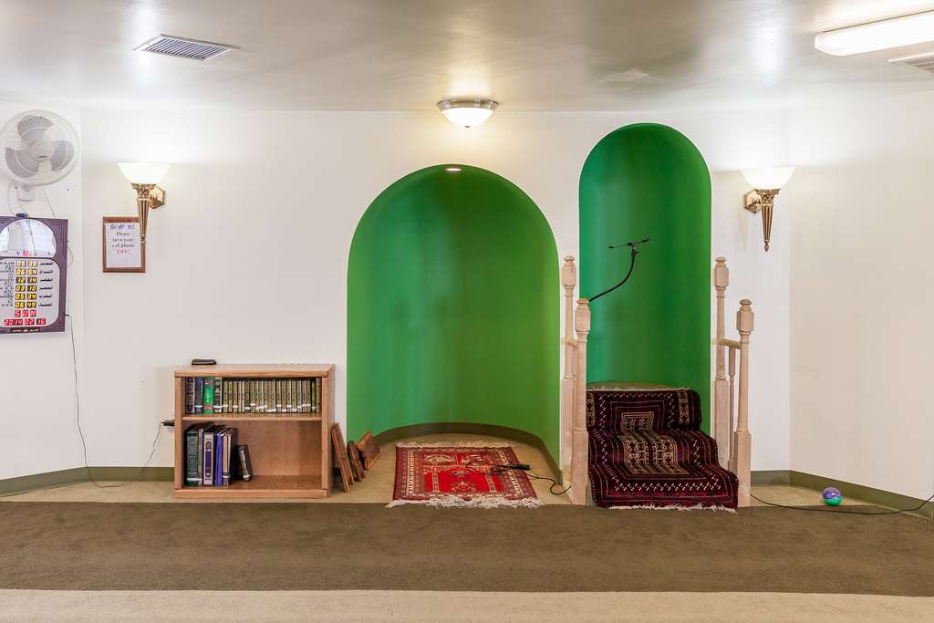 Masjid Ikhlas | Metropolitan Denver North Islamic Center | 11141 Irma Dr, Northglenn, CO 80233, USA | Phone: (303) 920-0252