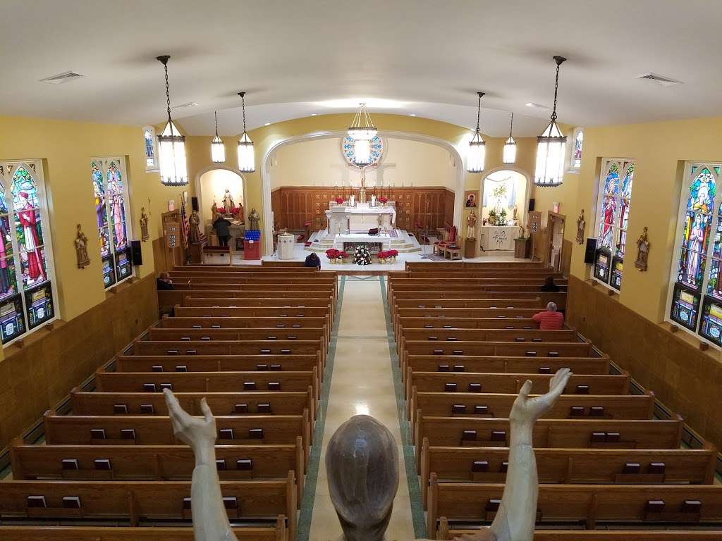 Holy Cross Roman Catholic Church, 118 King Philip St, Providence, Ri 02909, Usa