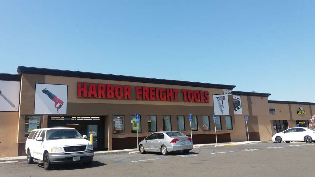 Harbor Freight Tools | 1750 W 6th St, Corona, CA 92882 | Phone: (951) 739-0244