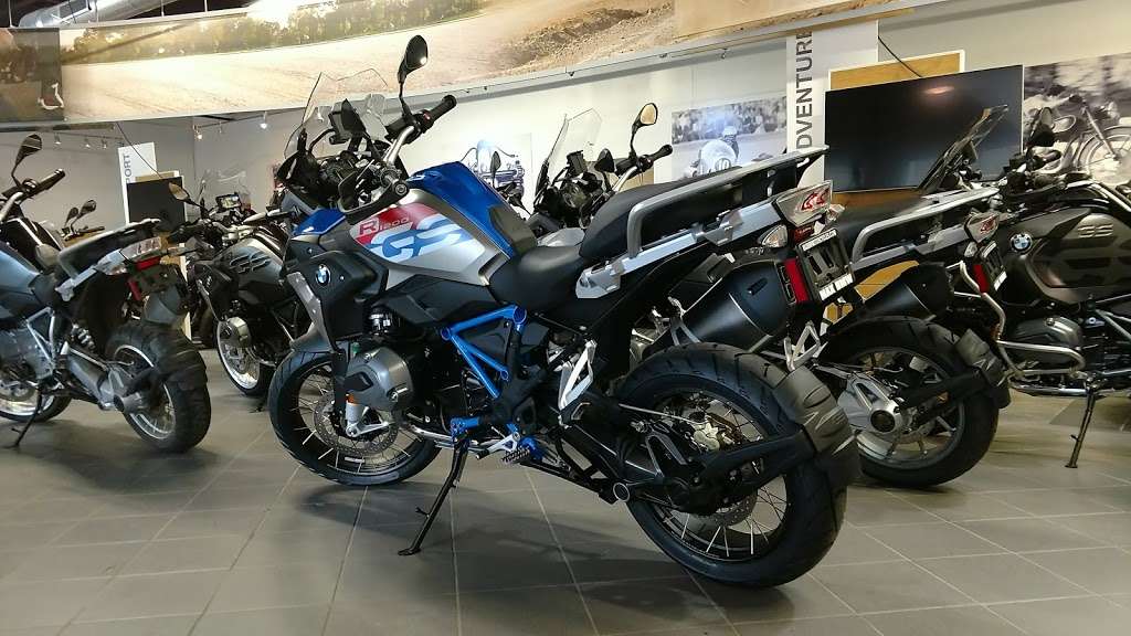 Max BMW Motorcycles | 465 Federal Rd, Brookfield, CT 06804, USA | Phone: (203) 740-1270