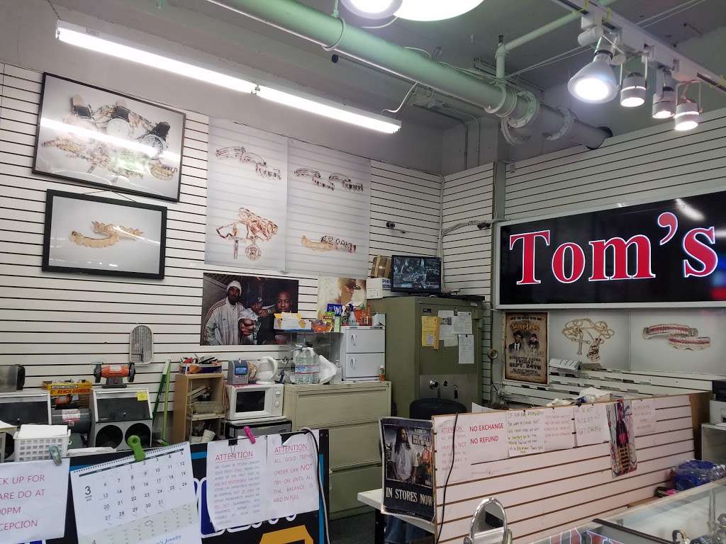 Toms Jewelry | 10970 International Blvd, Oakland, CA 94603, USA | Phone: (510) 430-8087