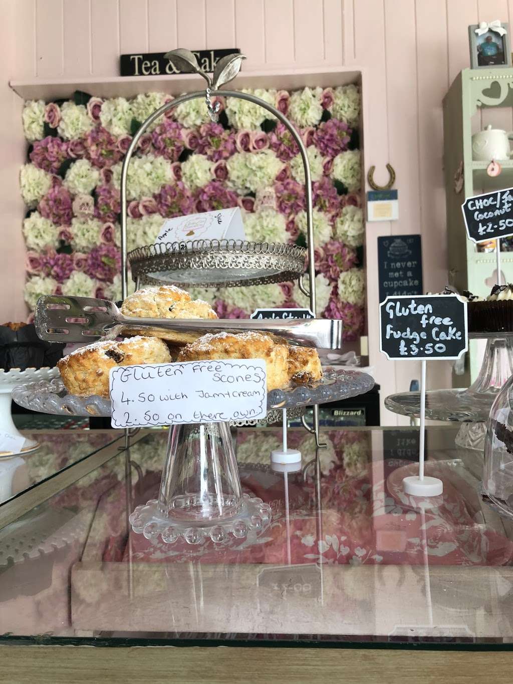 Sally’s Cake Emporium | 28 A High St, Otford, Sevenoaks TN14 5PQ, UK | Phone: 07970 530858