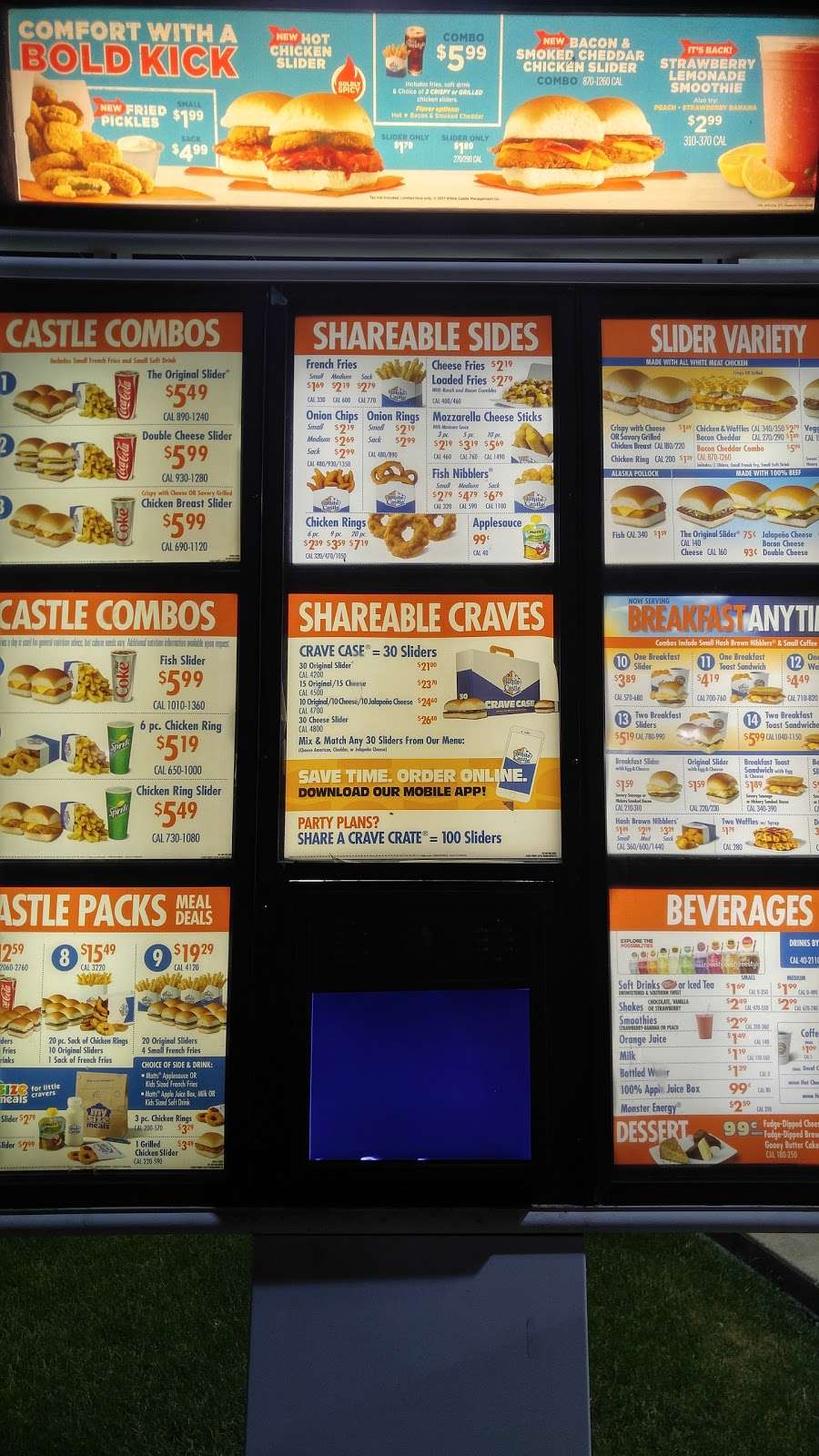 White Castle | 211 Roosevelt Rd, Maywood, IL 60153, USA | Phone: (708) 345-2621