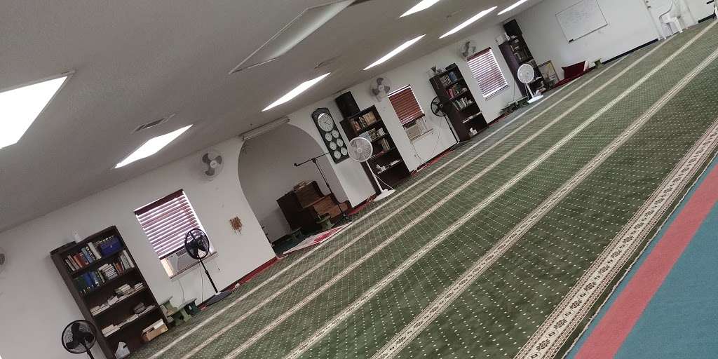 Masjed Darul uloom | 2350 Old Vineland Rd, Kissimmee, FL 34746, USA