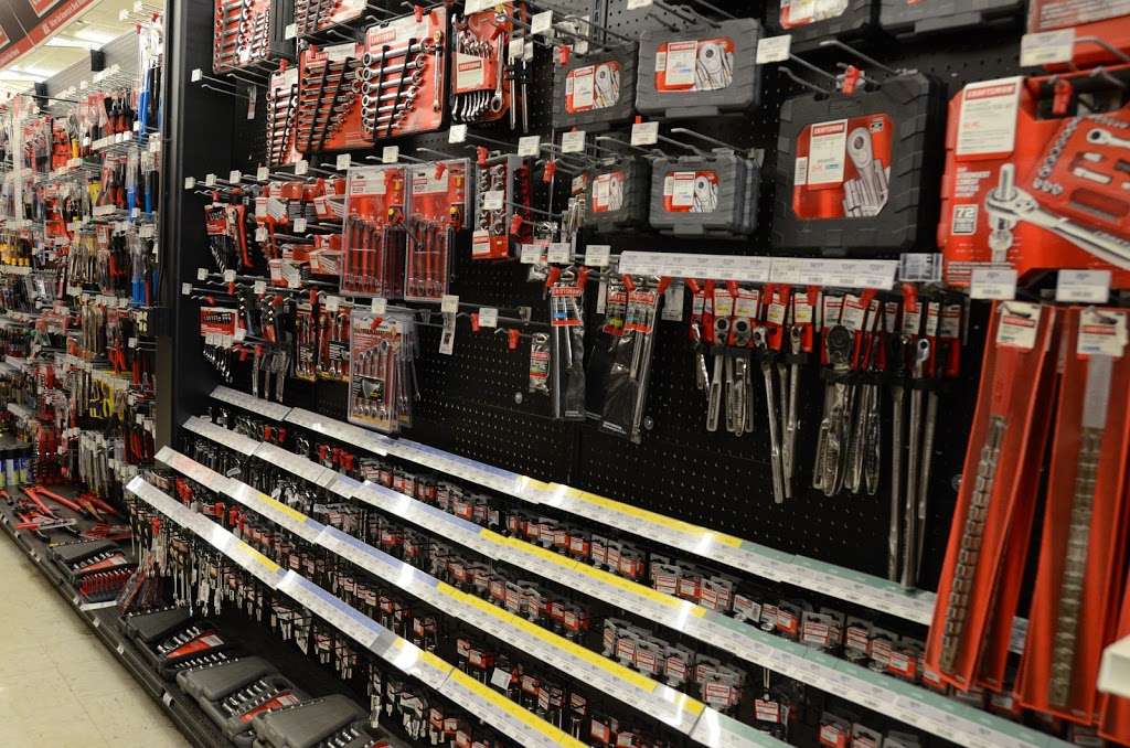 Hahn Ace Hardware | 1080 N Rochester St, Mukwonago, WI 53149, USA | Phone: (262) 363-6865