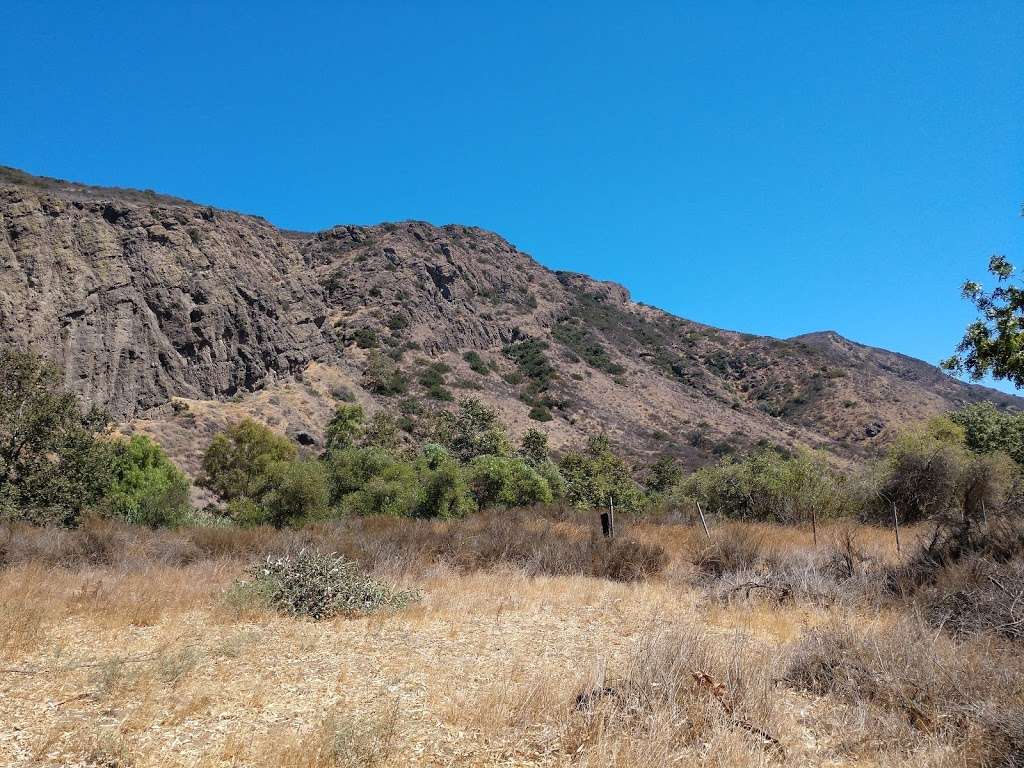 Hill Canyon Trailhead | Hill Canyon Rd, Camarillo, CA 93012, USA