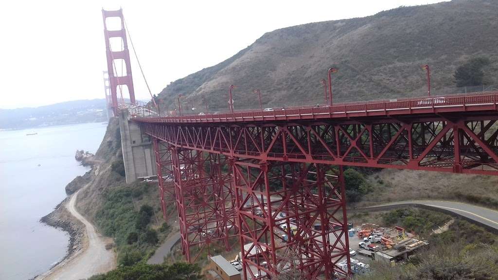 Golden Gate Bridge | Sausalito, CA 94965, USA