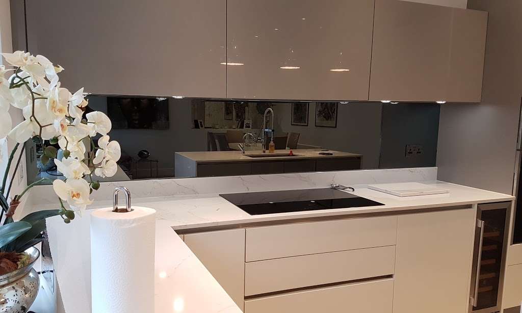 Glassplan Ltd | office@glassplan., 2 Kendra Hall Rd, South Croydon CR2 6DT, UK | Phone: 07795 534468