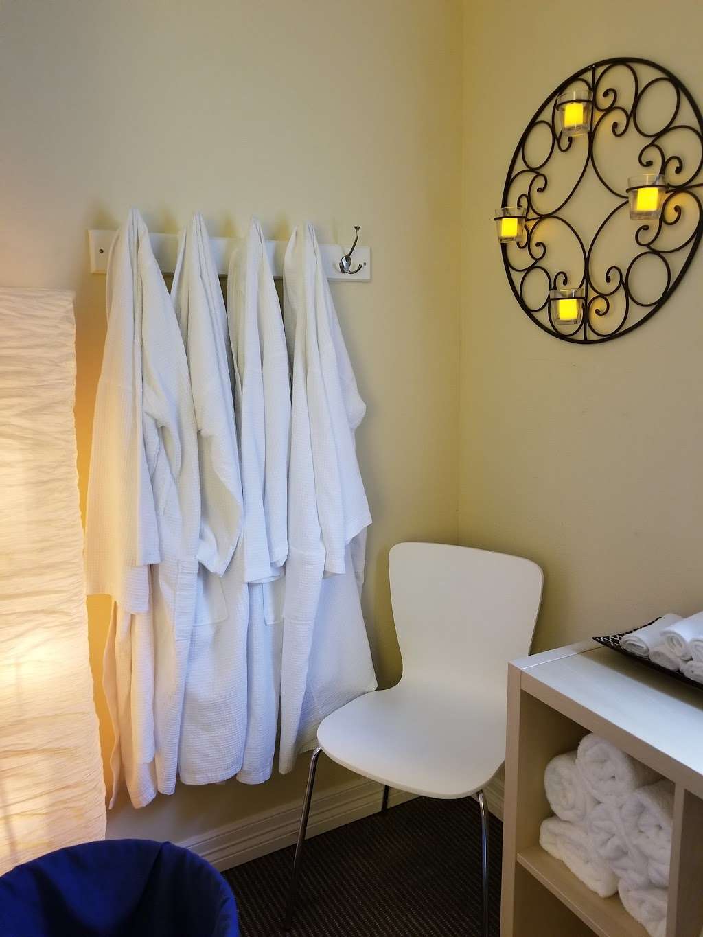 TherapyWorks! Professional Massage | 26518 Oak Ridge Dr, The Woodlands, TX 77380, USA | Phone: (832) 338-7792 TherapyWorks! Professional Massage | 26518 Oak Ridge Dr, The Woodlands, TX 77380, USA | Phone: (832) 338-7792