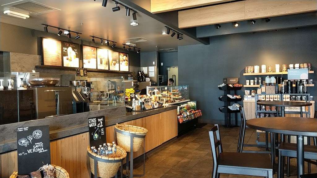 Starbucks | 7260 S Rainbow Blvd Suite 100, Las Vegas, NV 89118, USA | Phone: (702) 221-5147