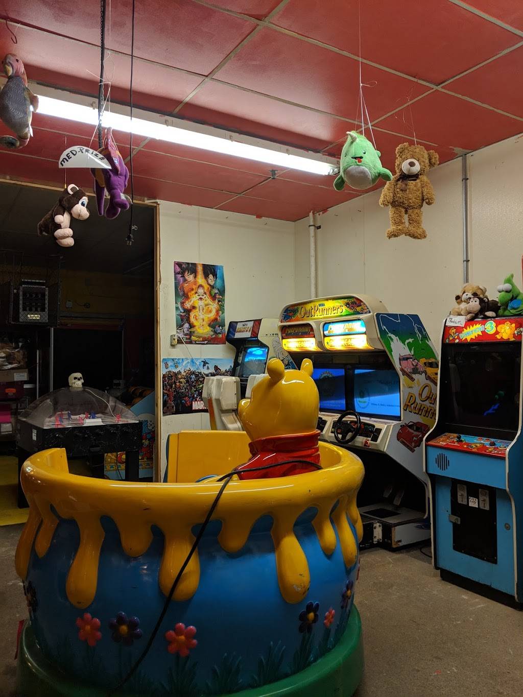 Americana Expo Center Flea Market | 740 Plainfield St, Providence, RI 02909, USA | Phone: (401) 490-4000