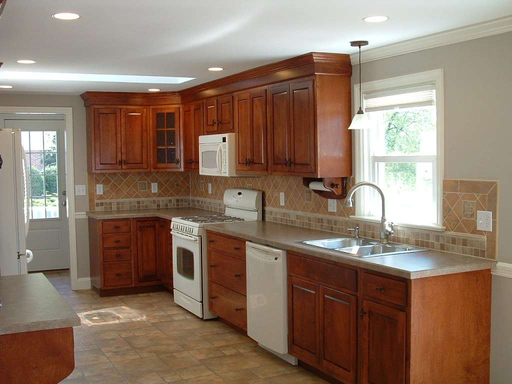 Distinctive Craftsman Remodeling and Home Improvements | 125 White Oak Dr, Lancaster, PA 17601, USA | Phone: (717) 560-0258