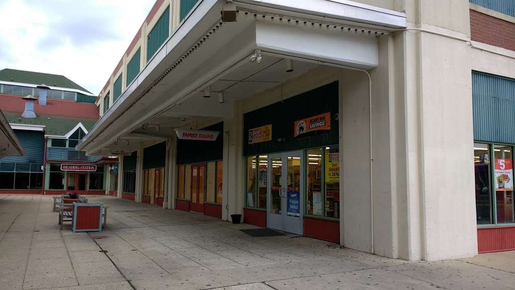 Family Dollar | 951 N 6th St Ste #117, Reading, PA 19601, USA | Phone: (610) 373-7100