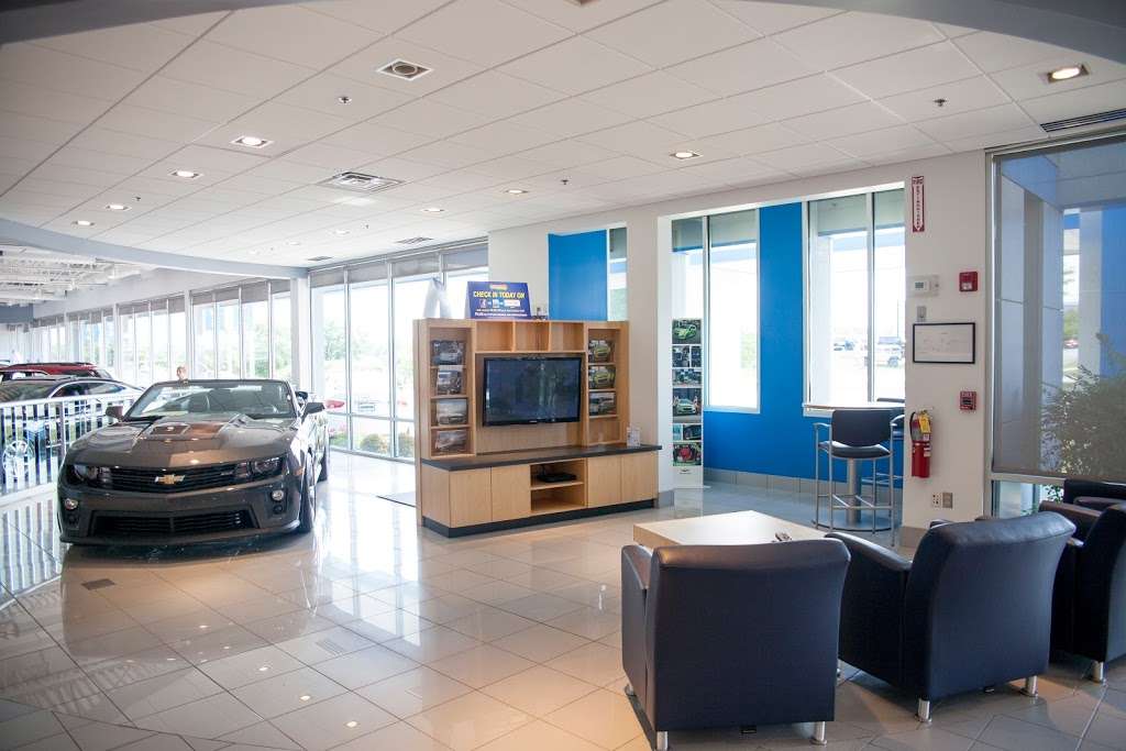 Sunrise Chevrolet | 414 E N Ave, Glendale Heights, IL 60139, USA | Phone: (630) 942-8300