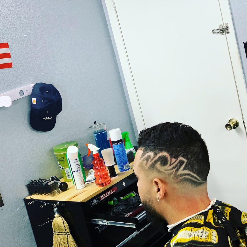 Vip Barber Club | 409 Louis Henna Blvd, Round Rock, TX 78664, USA | Phone: (201) 515-1554