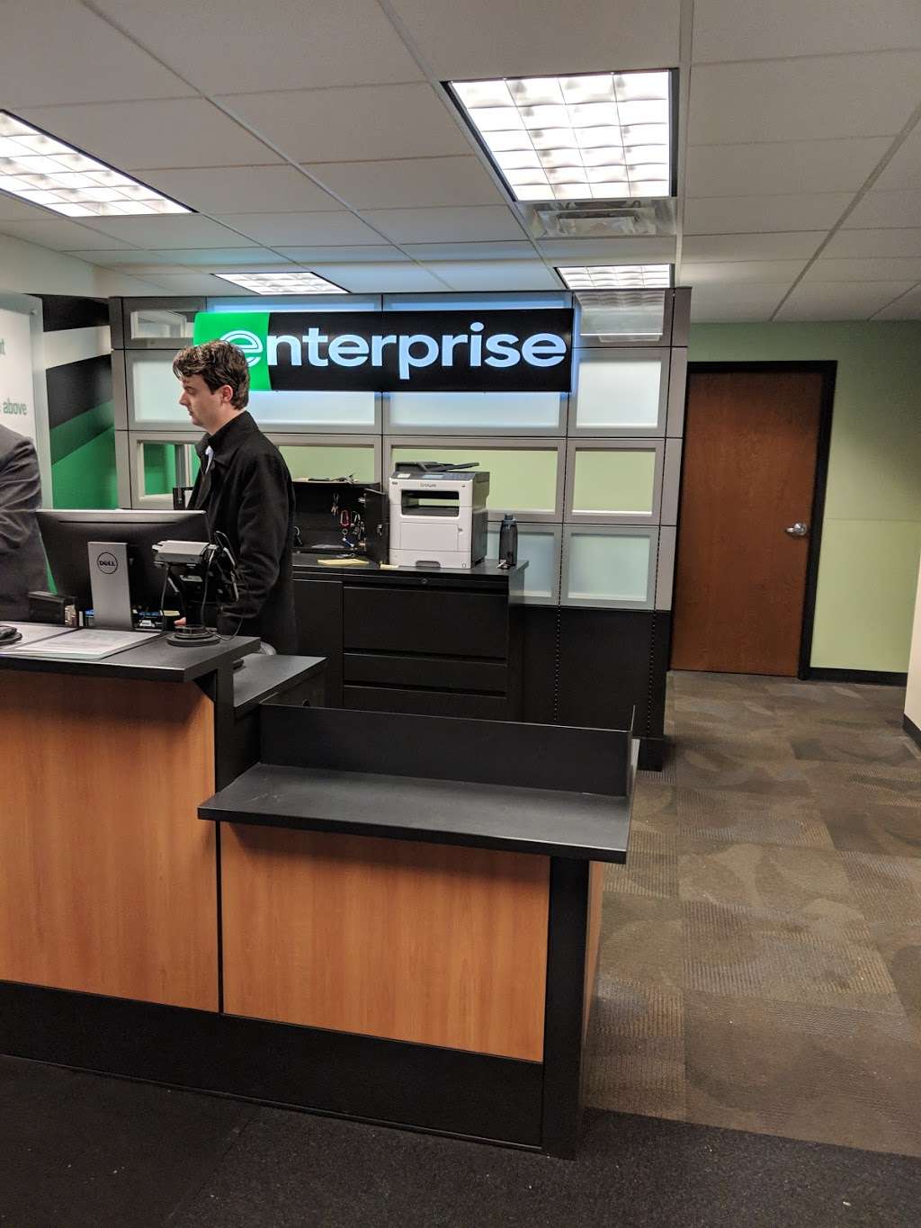 Enterprise Rent-A-Car | 1411 Sagamore Pkwy N, Lafayette, IN 47904, USA | Phone: (765) 448-4246