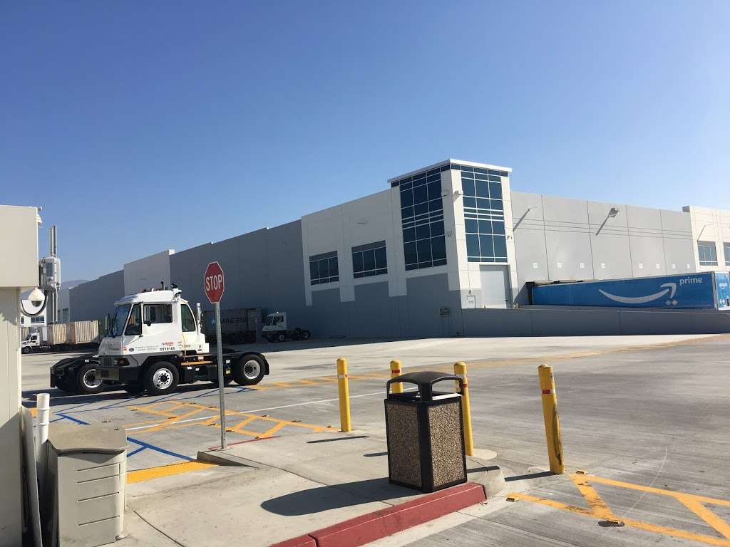 Amazon LGB8 | 1595 N Linden Ave, Rialto, CA 92376, USA