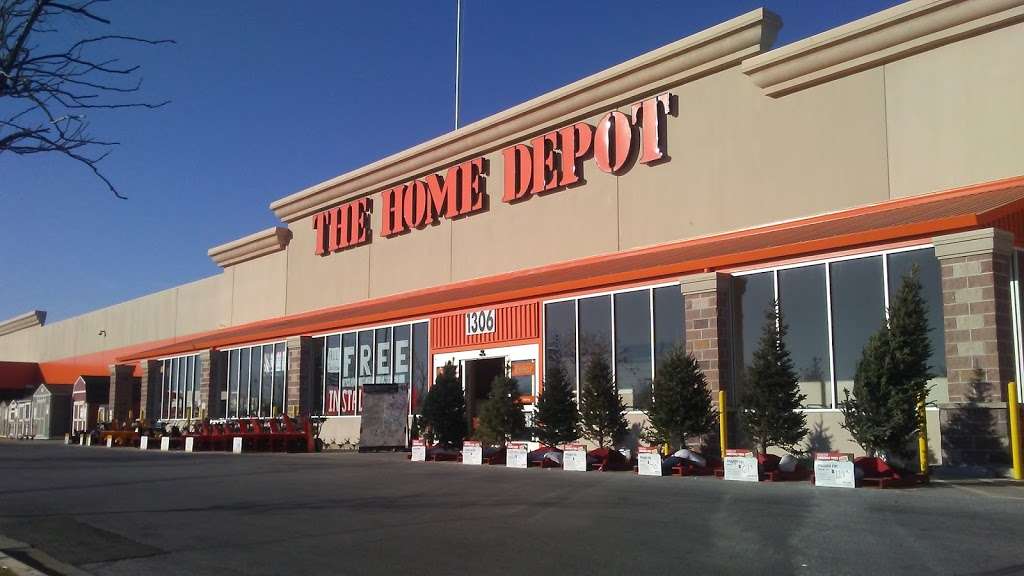 The Home Depot | 1306 E North Ave, Belton, MO 64012, USA | Phone: (816) 322-2531