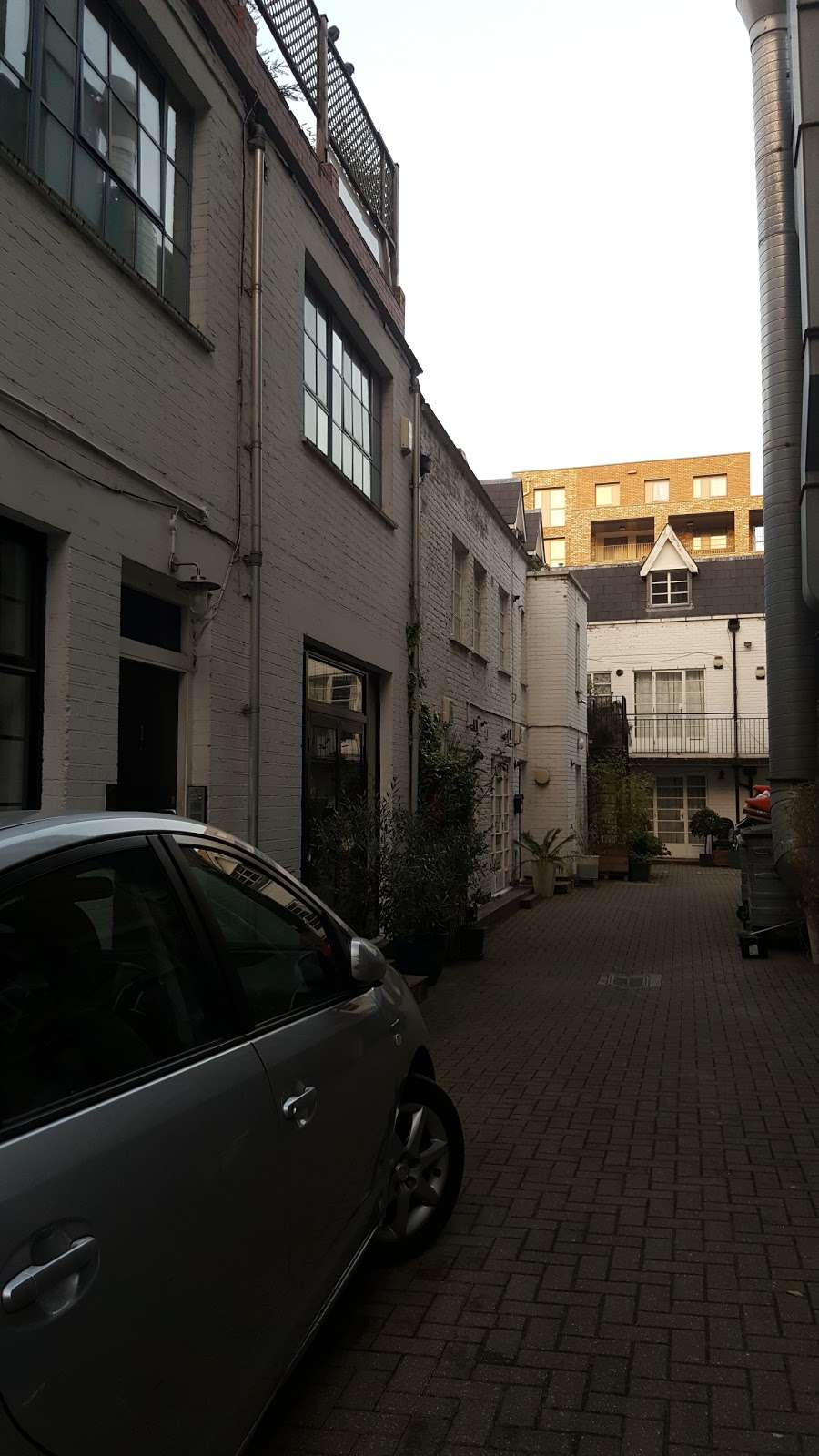 Fullwood Mews | Fullwood Mews, Bevenden Street, London N1 6BF, Hoxton, London N1 6BL, UK | Phone: 07455 182409