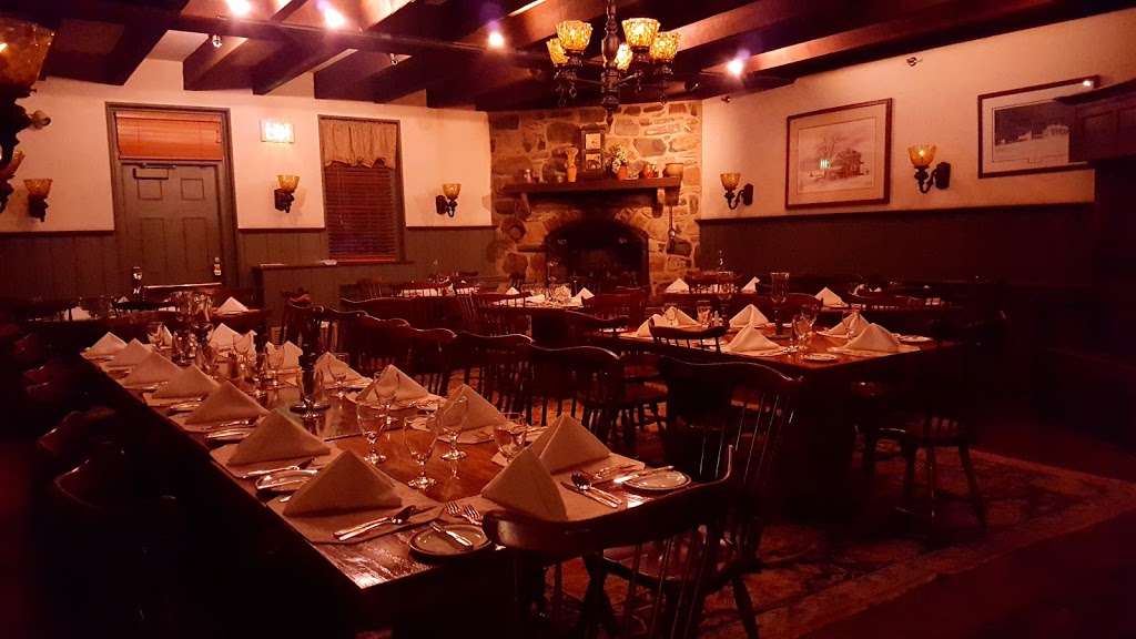 Dilworthtown Inn | 1390 Old Wilmington Pike, West Chester, PA 19382 | Phone: (610) 399-1390