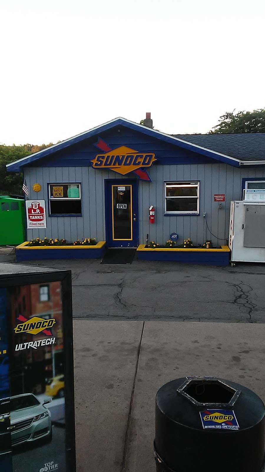 Sunoco Gas Station | 333 Laurel St, Pittston, PA 18640, USA | Phone: (570) 654-4221