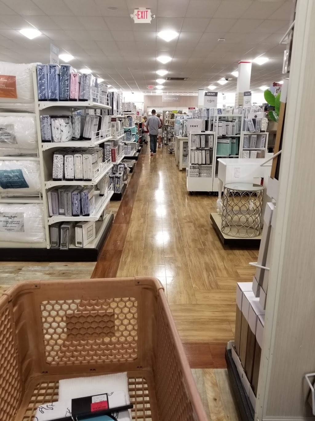 HomeGoods | 2000 Park Manor Blvd, Pittsburgh, PA 15205, USA | Phone: (412) 859-0802