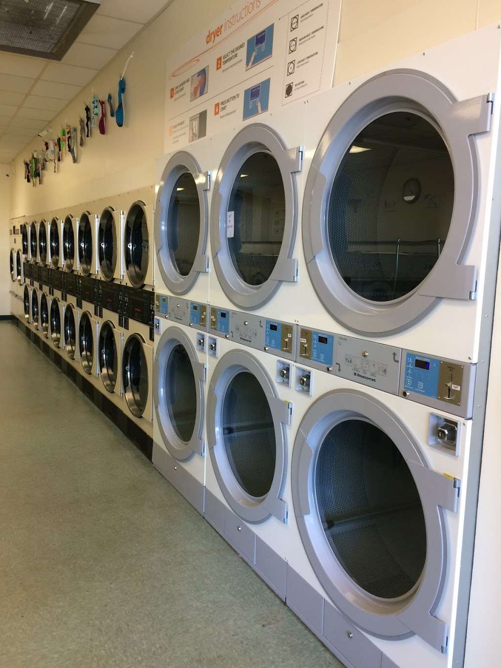 Middleborough Laundry Center-Launderama | 10 Merchants Way, Middleborough, MA 02346, USA | Phone: (774) 213-5187