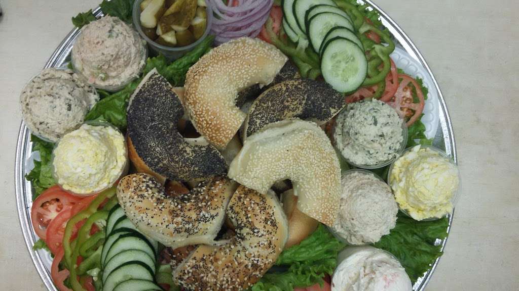 Chesapeake Bagel Bakery | 5719 Burke Centre Pkwy, Burke, VA 22015 | Phone: (703) 425-1007