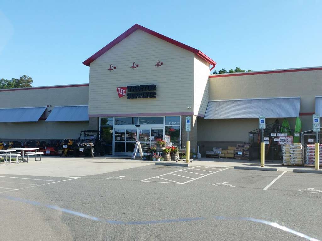 Tractor Supply Co. | 11855 Us Hwy 601 South, Midland, NC 28107, USA | Phone: (704) 888-4244