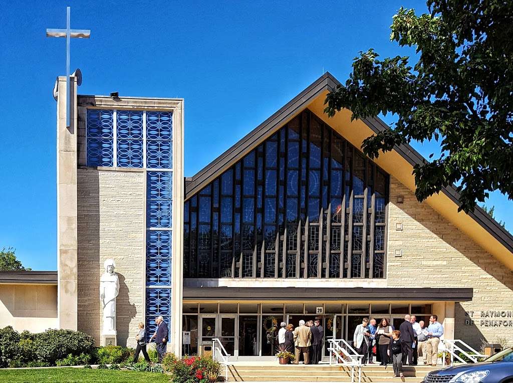 St Raymond of Peñafort Catholic Church | 301 S I Oka Ave, Mt Prospect, IL 60056, USA | Phone: (847) 253-8600