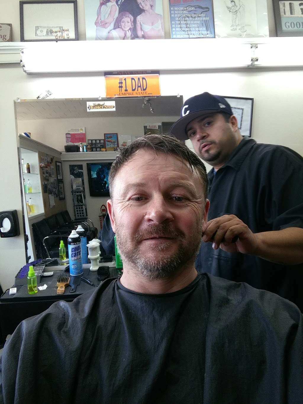 Traditional Barber Shop | 7707 W Fullerton Ave, Elmwood Park, IL 60707 | Phone: (773) 433-0811